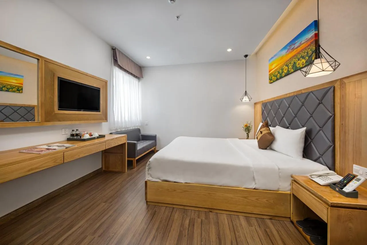 Đến Grand Sunrise Boutique Hotel cho một chuyến nghỉ dưỡng trọn vẹn