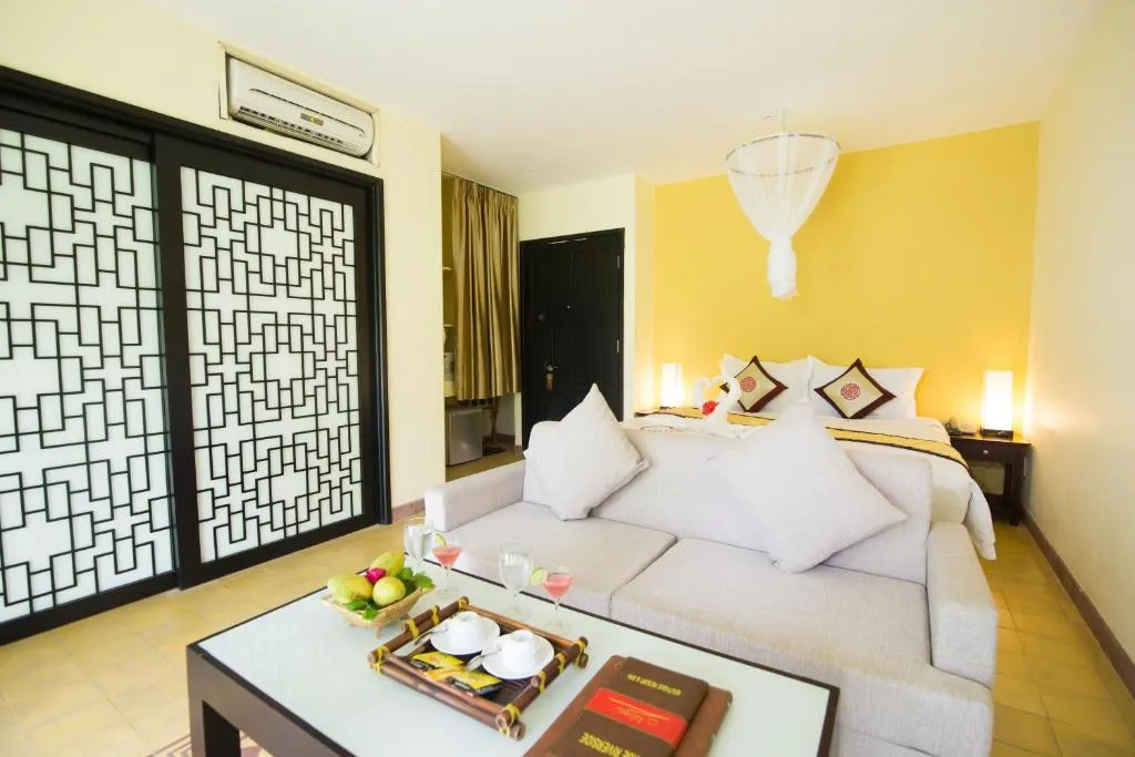 Đến Huế Riverside Boutique Resort And Spa để trải nghiệm văn hóa làng quê Việt