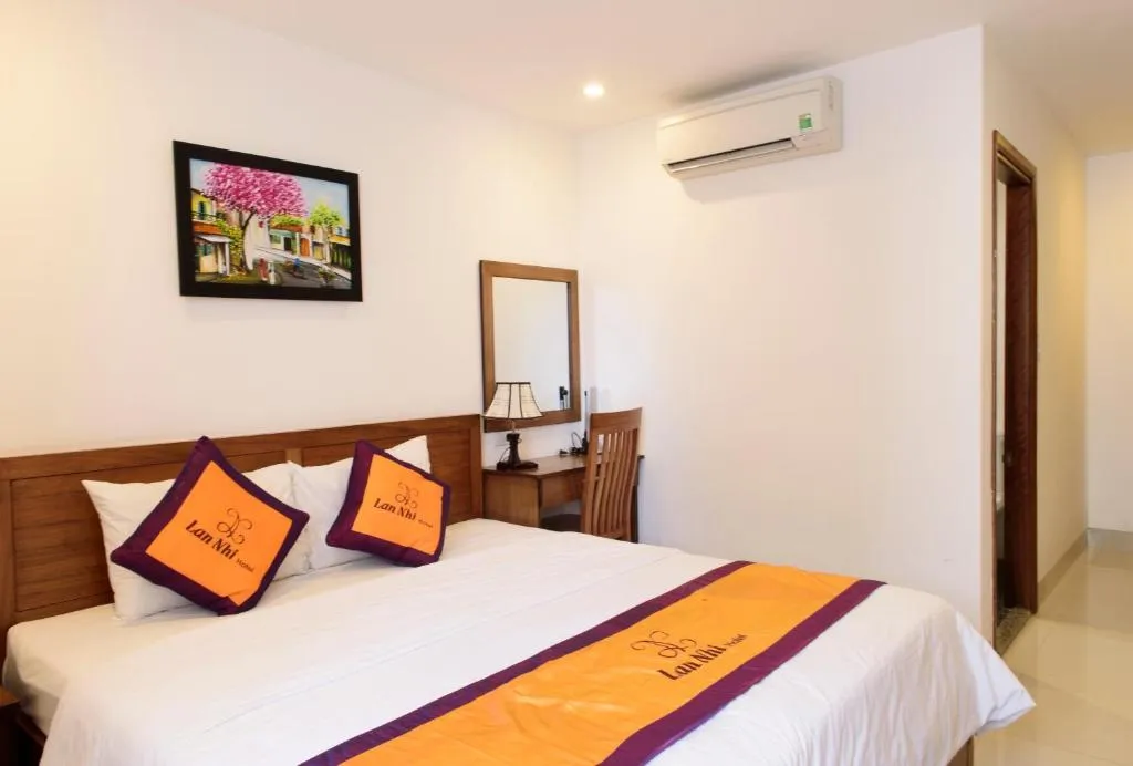 Đến Lan Nhi Hotel để tận hưởng không gian cổ điển cạnh biển Mỹ Khê