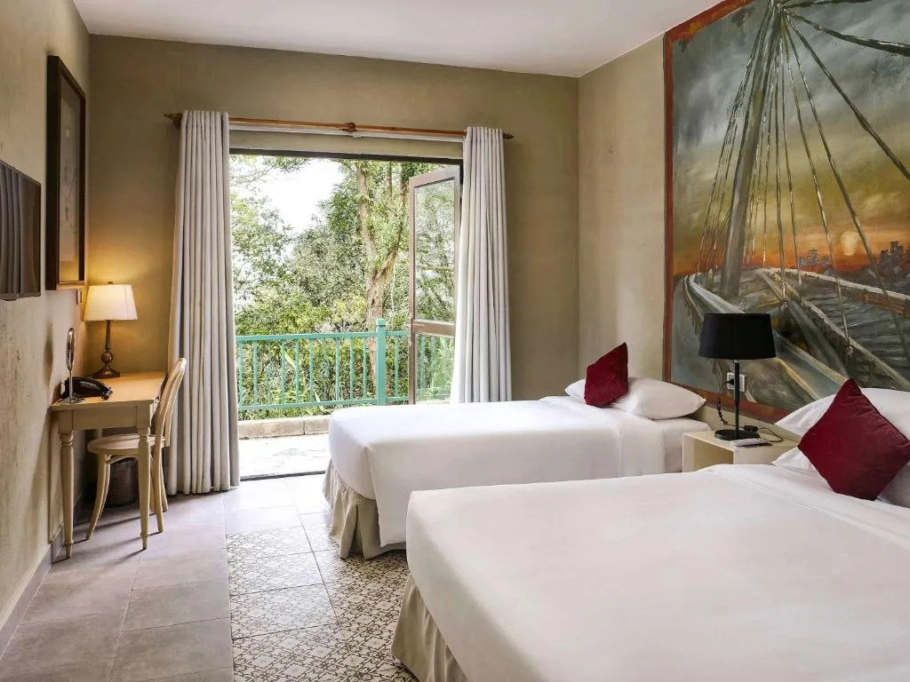 Đến Mercure Danang French Village Bana Hills trải nghiệm lâu đài Disney ngoài đời thực