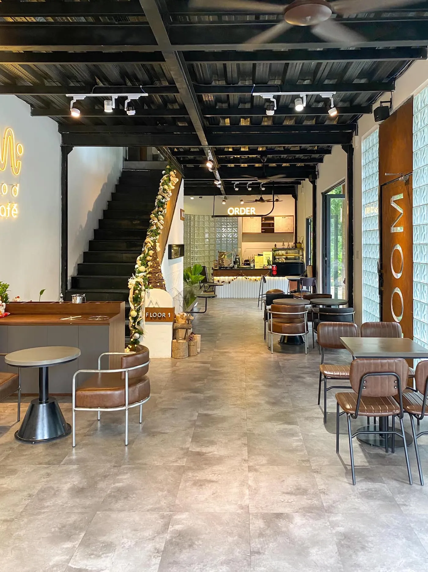 Đến ngay Mood Coffee thưởng thức menu ngọt ngào, săn view cực ngầu