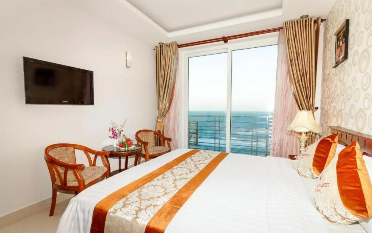 Đến Romeliess Hotel để ngắm trọn vẻ đẹp của biển cả