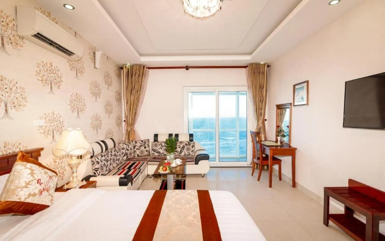 Đến Romeliess Hotel để ngắm trọn vẻ đẹp của biển cả