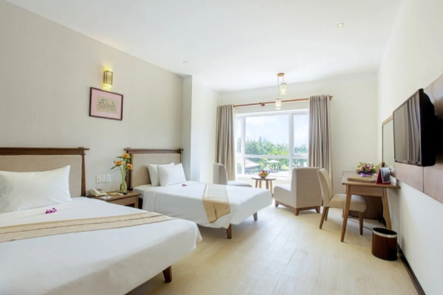 Đến Sandy Beach Non Nuoc Resort để cảm nhận từng nhịp thở của biển