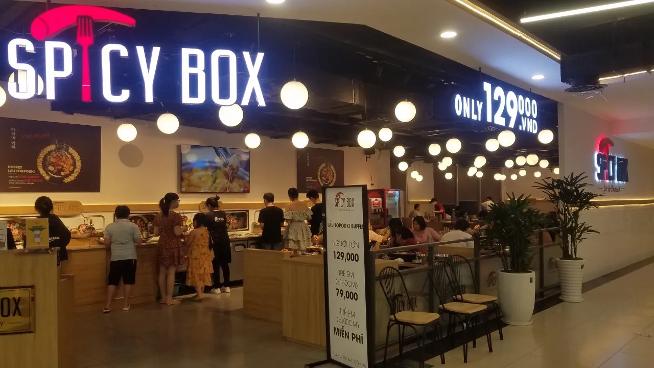 Đến Spicy Box trải nghiệm lẩu buffet tokbokki Hàn Quốc ngon quên lối về