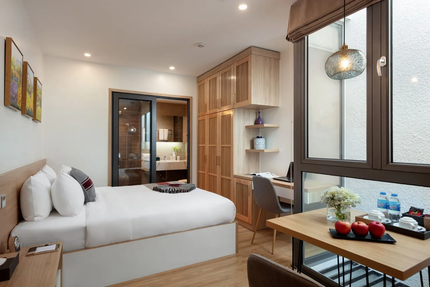 Đến The Galaxy Home Hotel and Apartment và nhìn ngắm Hà Nội qua ô cửa sổ