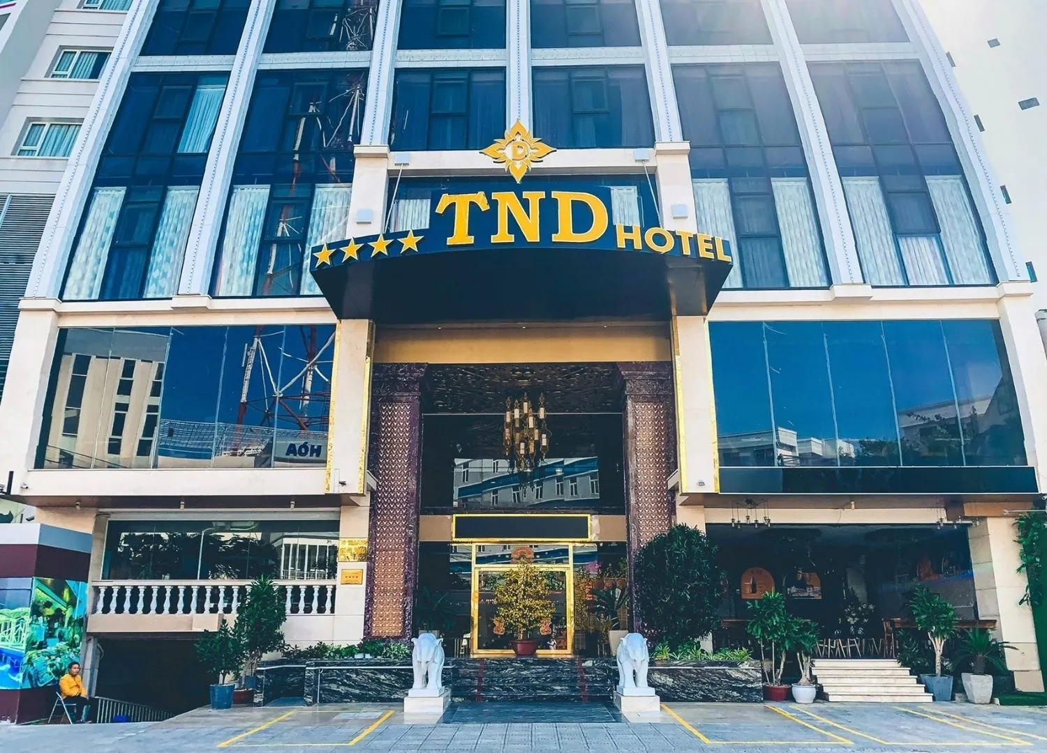 Đến TND Hotel trải nghiệm vẻ lộng lẫy của những ánh đèn