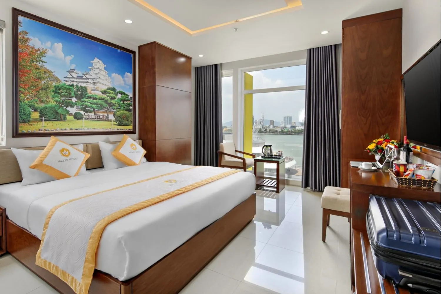 Đến với Merry Hotel để tận hưởng những phút giây thư giãn tại thành phố biển