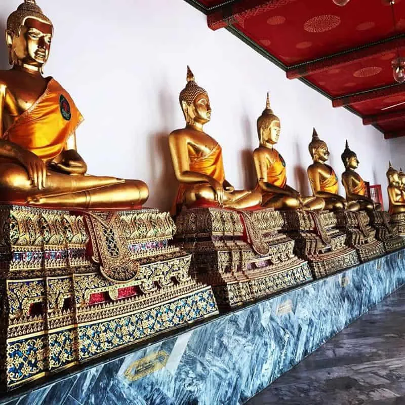 Đến Wat Pho chiêm bái tượng Phật dát vàng khổng lồ