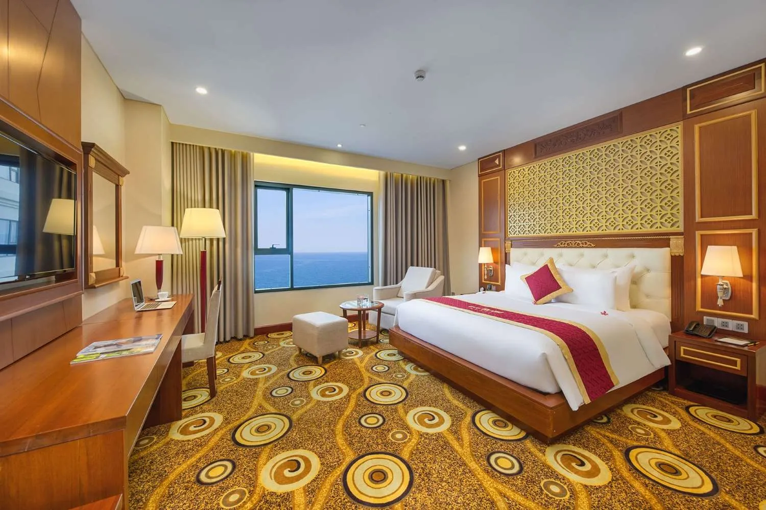 DLG Hotel Danang, khách sạn 5 sao thanh lịch, sang trọng và cao cấp