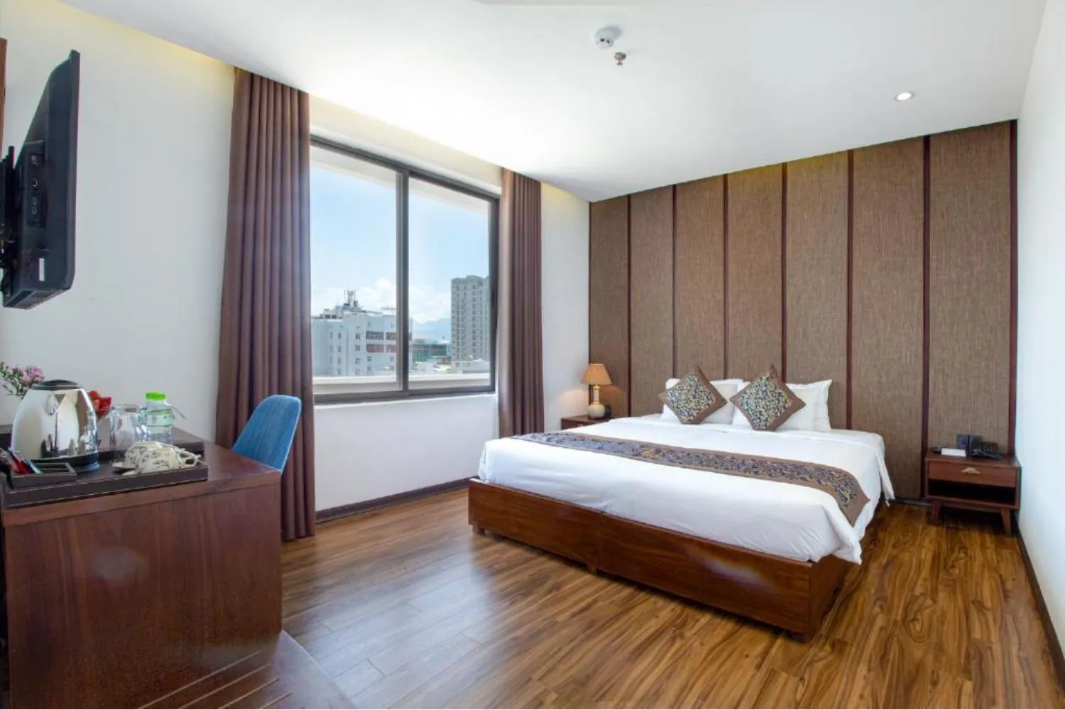 Dong Duong Hotel and Suites thiết kế theo lối kiến trúc sang trọng và trang nhã