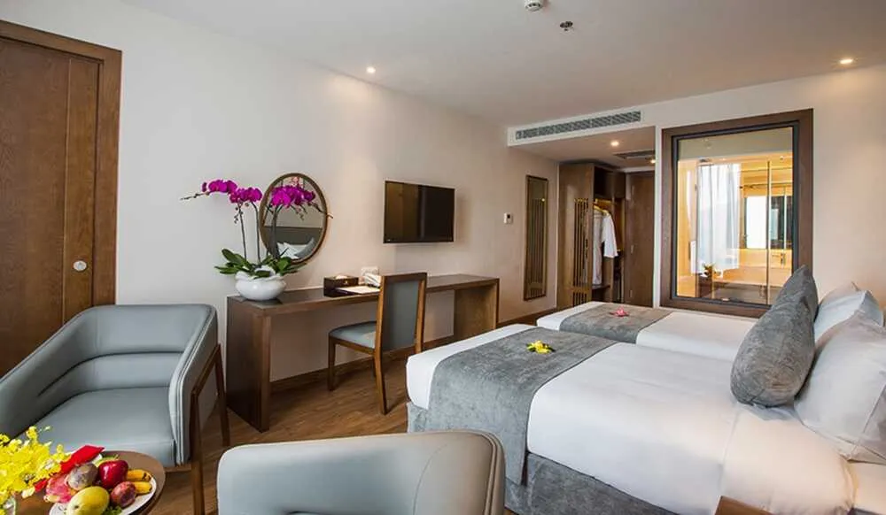 DTX Hotel Nha Trang – Nơi nghỉ dưỡng 4 sao sở hữu hồ bơi chân mây hướng thẳng vịnh Nha Trang