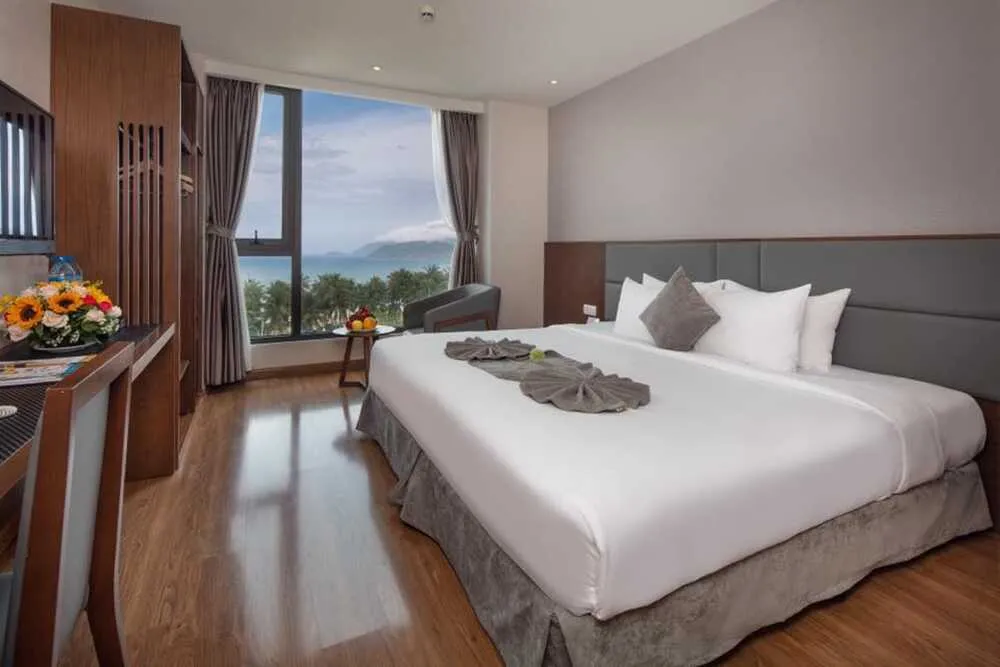 DTX Hotel Nha Trang – Nơi nghỉ dưỡng 4 sao sở hữu hồ bơi chân mây hướng thẳng vịnh Nha Trang