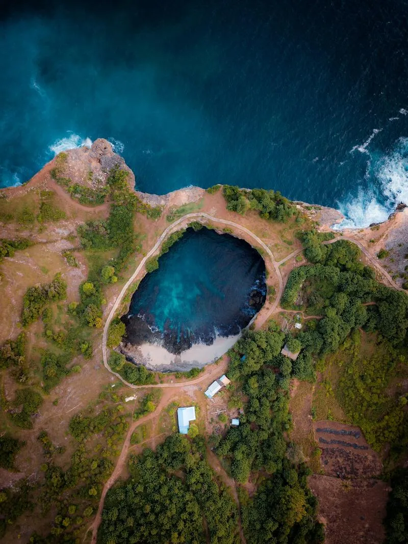 Du lịch Bali thì đừng bỏ lỡ Đảo Nusa Penida với vẻ đẹp huyền thoại