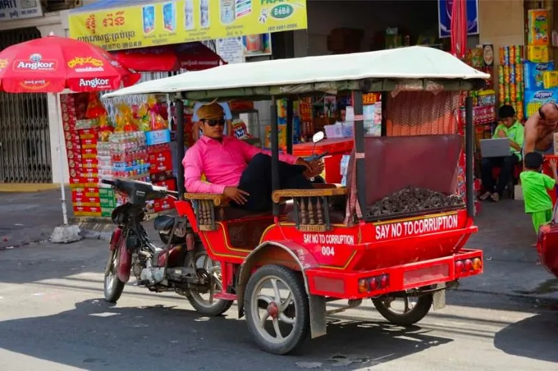 Du lịch Kratie ngắm cá heo nước ngọt Irrawaddy quý hiếm