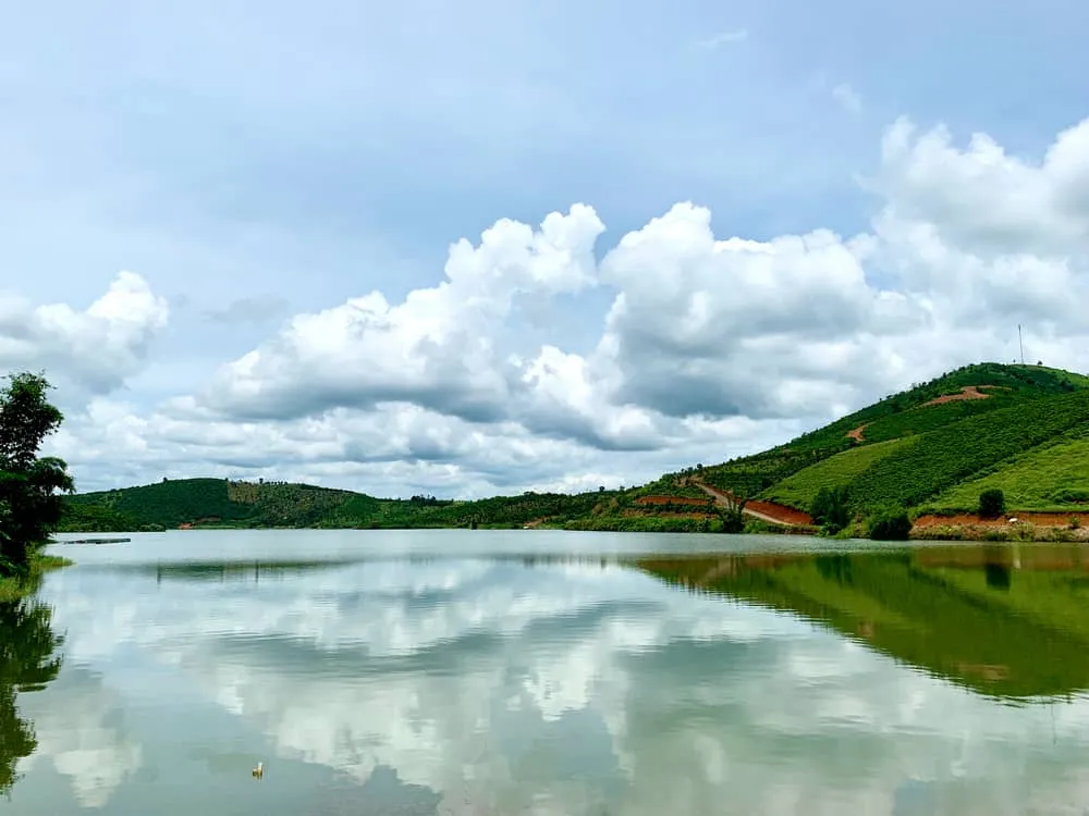 Dừng chân tại Đập Daklong Thượng Bảo Lộc mang về những phút giây thư giãn