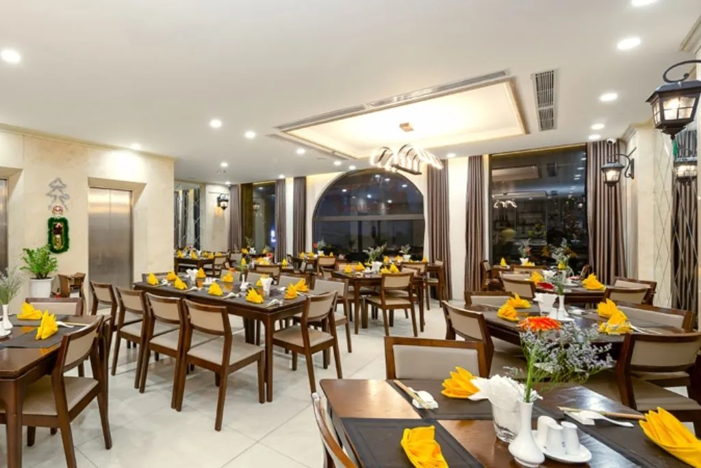 Dylan Hotel Danang, một thiên đường thu nhỏ bên bờ biển xanh