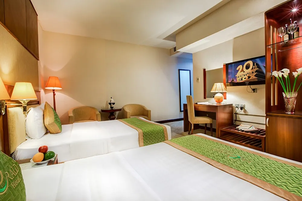 Emerald Hotel Hanoi- Khách sạn mang đậm phong cách Việt Nam truyền thống