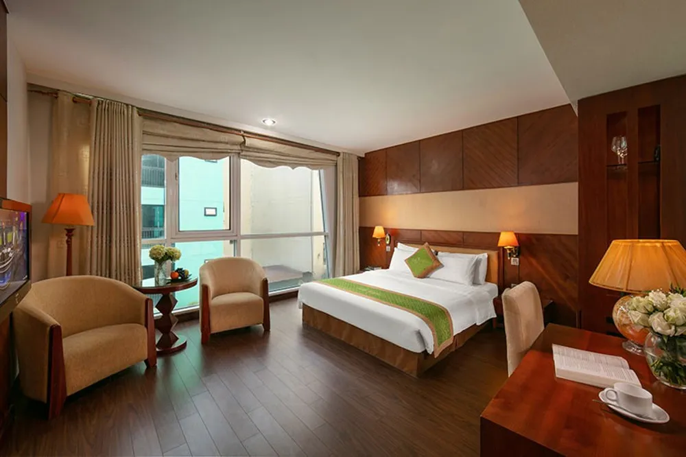 Emerald Hotel Hanoi- Khách sạn mang đậm phong cách Việt Nam truyền thống