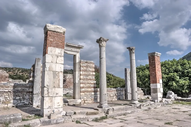 Ephesus, đất Thánh trong Sách Khải Huyền với Phúc âm Gioan