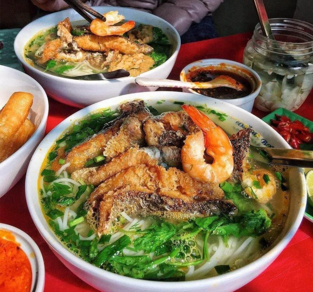 Food tour Hải Phòng 2N1Đ chỉ với 1 triệu, bạn có dám thử không?