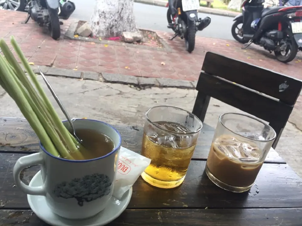 Gác Măng Rê – Quán cafe mang hơi hướng cổ điển của vùng đất Cố đô