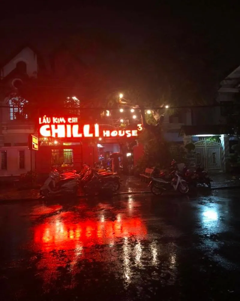 Ghé Chilli House thưởng thức món mì cay siêu ngon