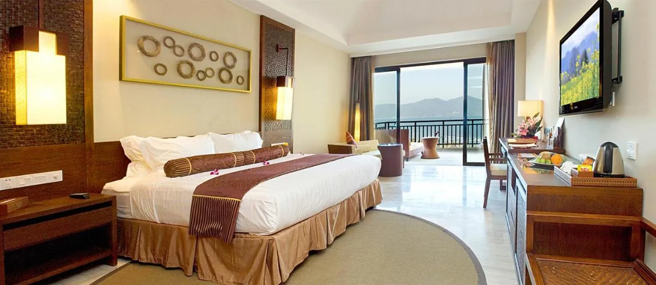 Ghé Crowne Plaza Danang tận hưởng dịch vụ nghỉ dưỡng và giải trí hàng đầu