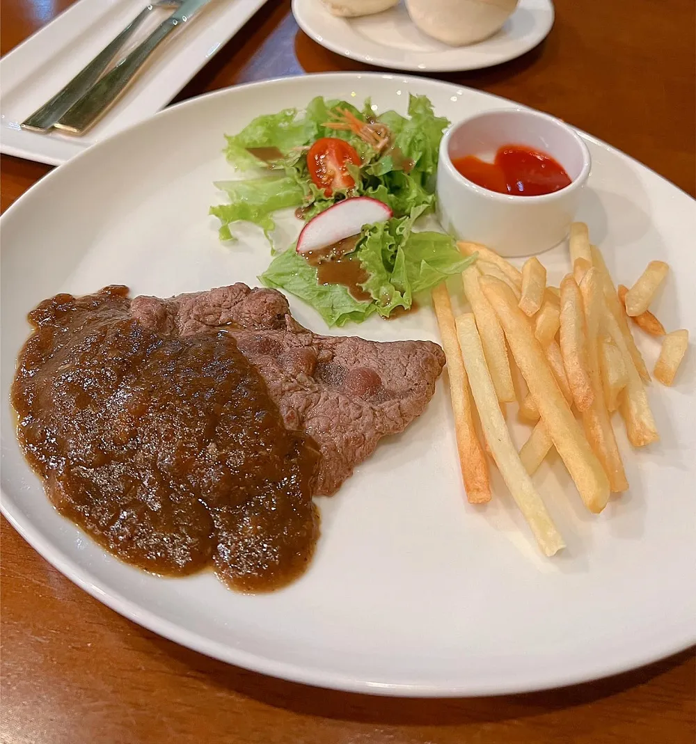 Ghé Piichi Steak tha hồ thưởng thức những món bít tết thơm ngon