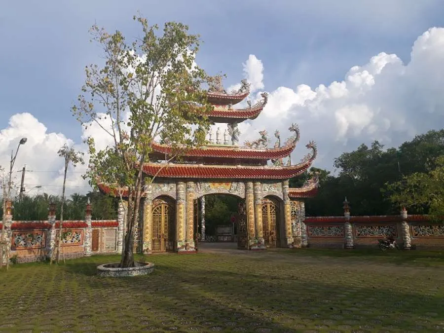 Ghé thăm chùa Thiền Lâm Cà Mau để tham gia lễ hội Hoa Đăng độc đáo
