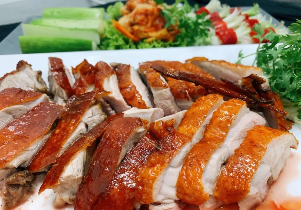 Ghé thăm Nhà hàng Marina Bistro 18 cực sang trọng tại An Giang