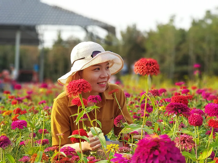 Ghé thăm Thủy hoa viên Tây Ninh với ngàn góc sống ảo triệu like