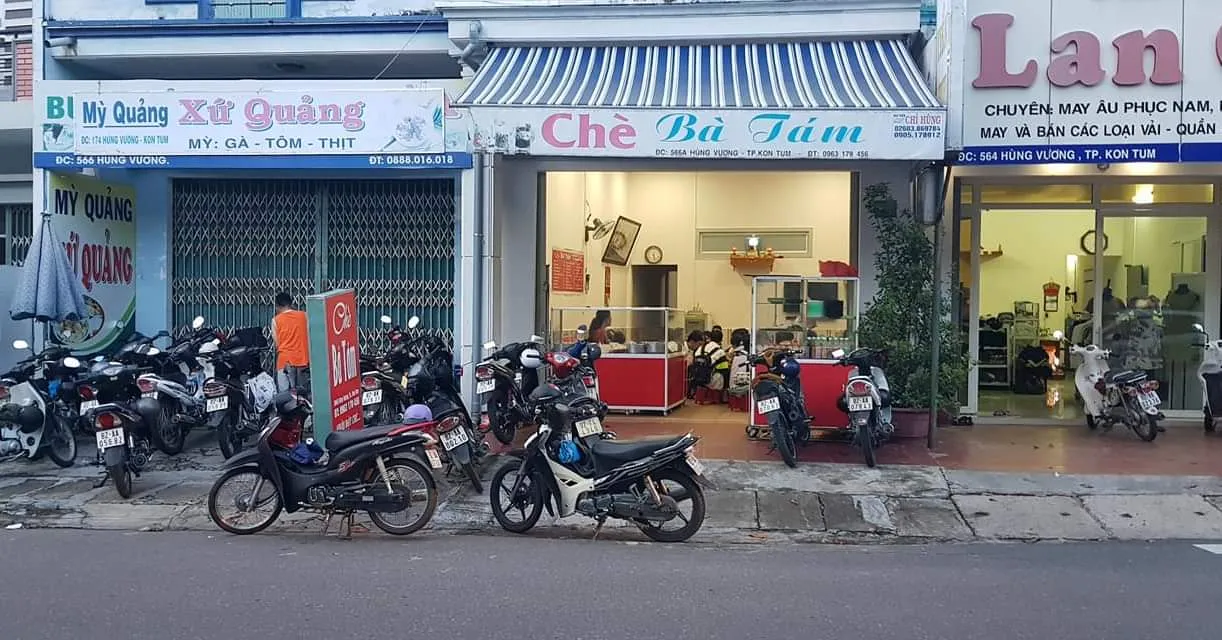 Ghé tiệm Chè bà Tám để tìm về miền ký ức tuổi thơ đẹp đẽ