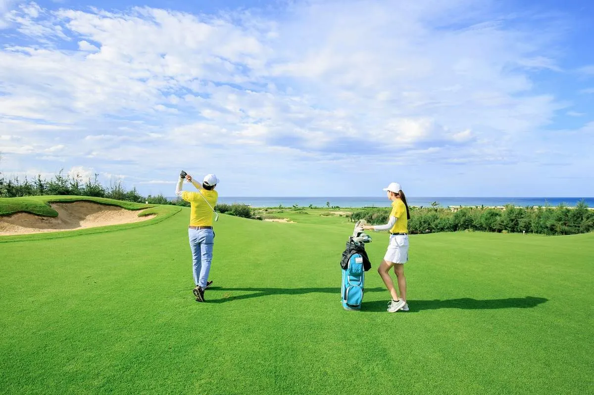 Giải trí tại Sân golf FLC Quảng Bình lớn nhất Đông Nam Á