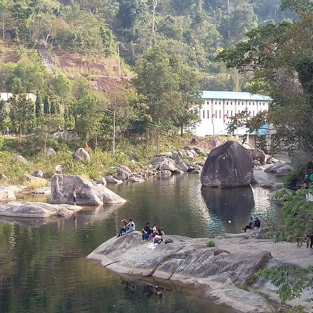 Giữa đại ngàn, hùng vĩ Thác Krông Kmar