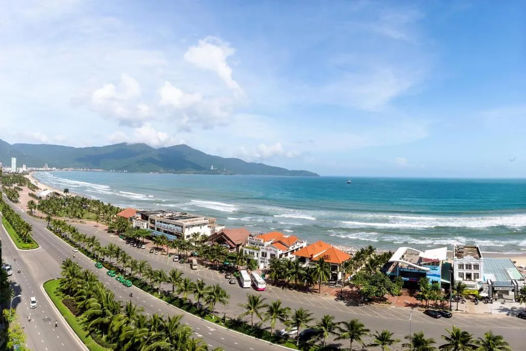 Golden Sea 3 Hotel, không gian nghỉ dưỡng êm ả bên cạnh đại dương xanh