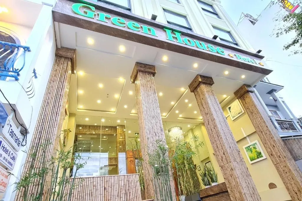 Green House Hotel, vẻ đẹp giản dị bên bờ biển xanh biếc