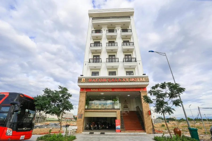 Hacom Galaxy Hotel, khụ nghỉ dưỡng chất lượng, có view đẹp cạnh biển Ninh Chữ