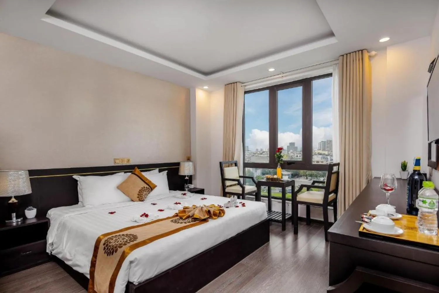 Hanami Hotel Danang chuẩn 3 sao mang vẻ đẹp biển cả