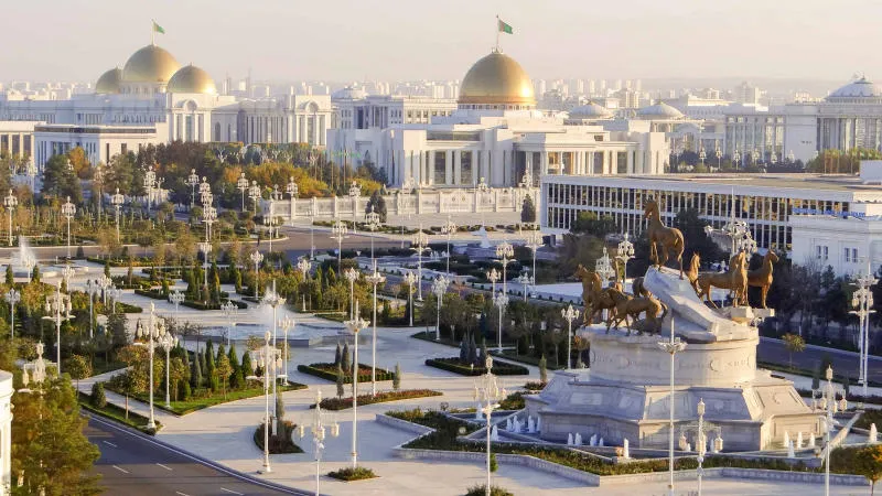 Hành trình du lịch quốc gia Turkmenistan đầy bí ẩn và thú vị