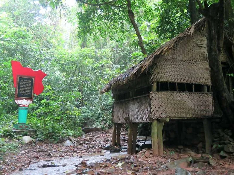 Hành trình về nguồn Pác Bó, vùng đất thơ mộng và giàu lịch sử