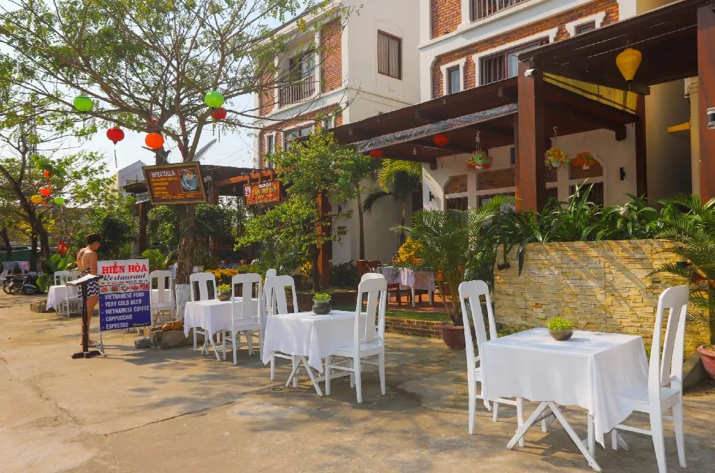 Hien Hoa Villa Hoi An – Biệt thự có view biển, hút hồn các bạn trẻ