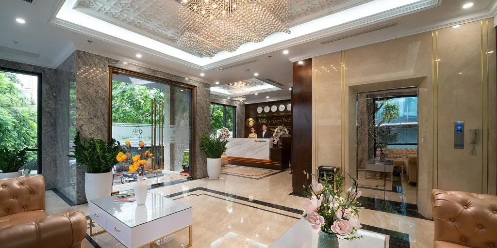 Hillary Hanoi Hotel, khách sạn có hồ bơi vô cực trên cao