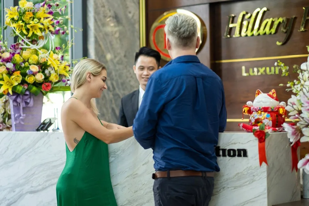 Hillary Hanoi Hotel, khách sạn có hồ bơi vô cực trên cao