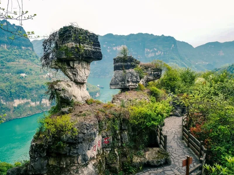 Hồ Bắc Trung Quốc, nơi trầm tích văn hóa có dòng Dương Tử đổ qua