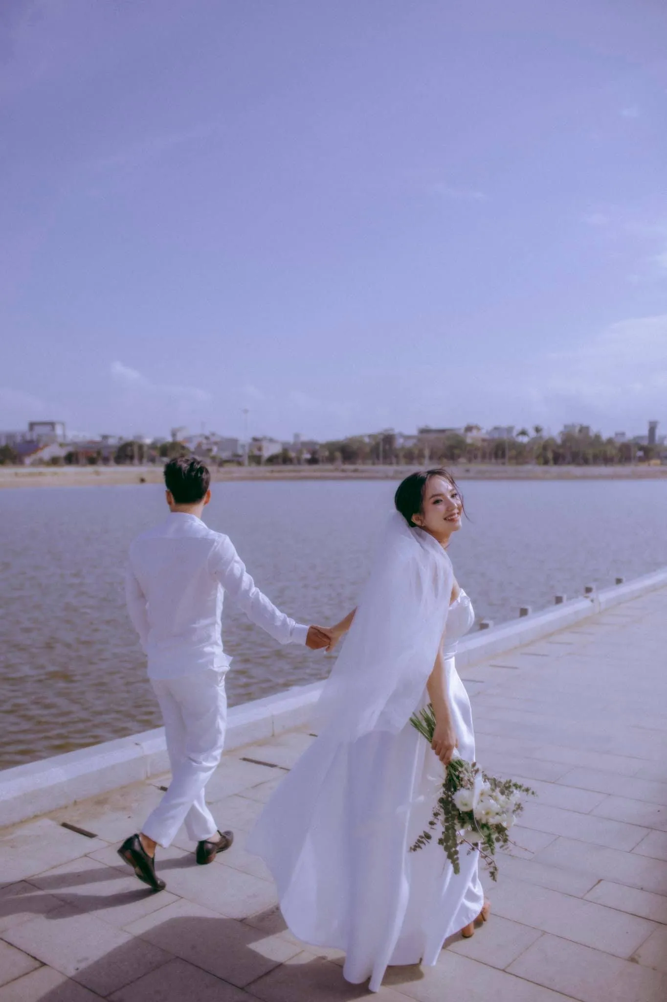 Hồ điều hòa Hồ Sơn – Tọa độ chụp ảnh cưới siêu hot
