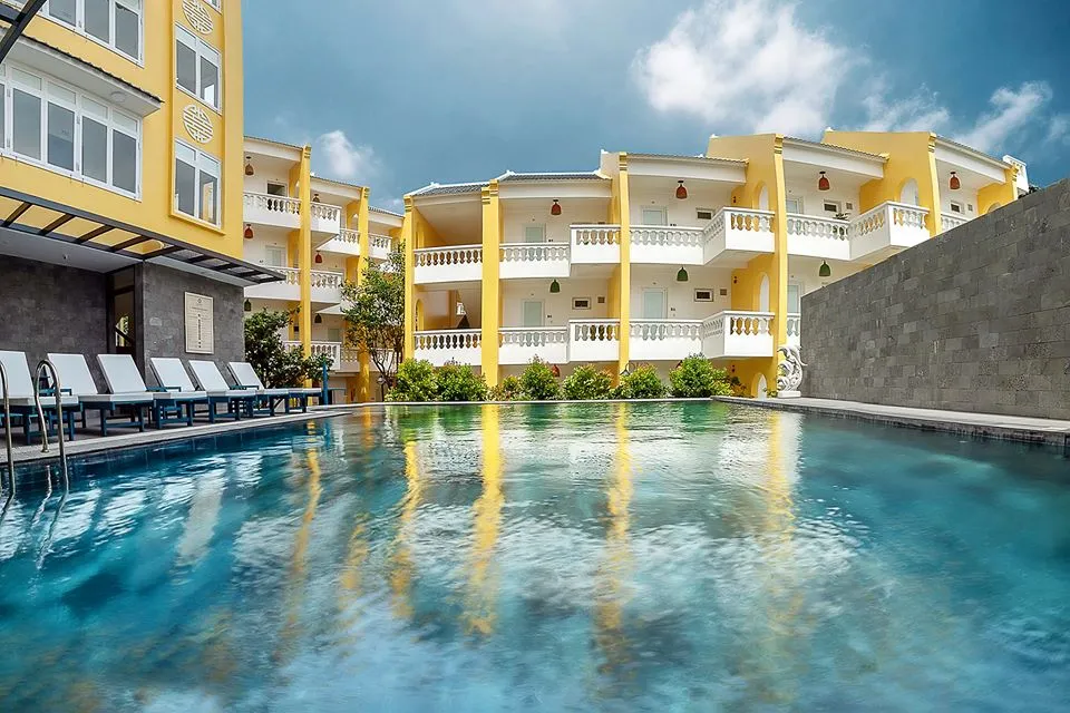 Hoi An Aurora Riverside Hotel & Spa – Khách sạn 3 sao có nhiều góc sống ảo mộng mơ