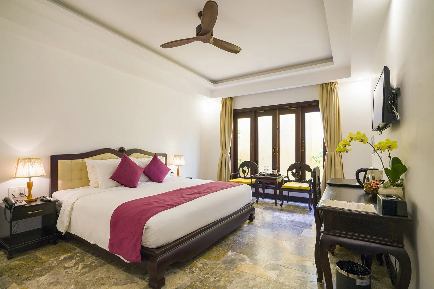 Hoi An Central Hotel – Khách sạn 3 sao mang đậm nét cổ điển