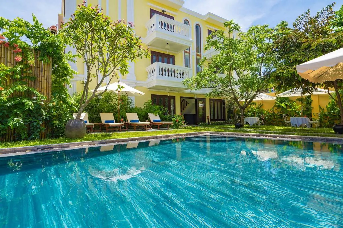 Hoi An Central Hotel – Khách sạn 3 sao mang đậm nét cổ điển