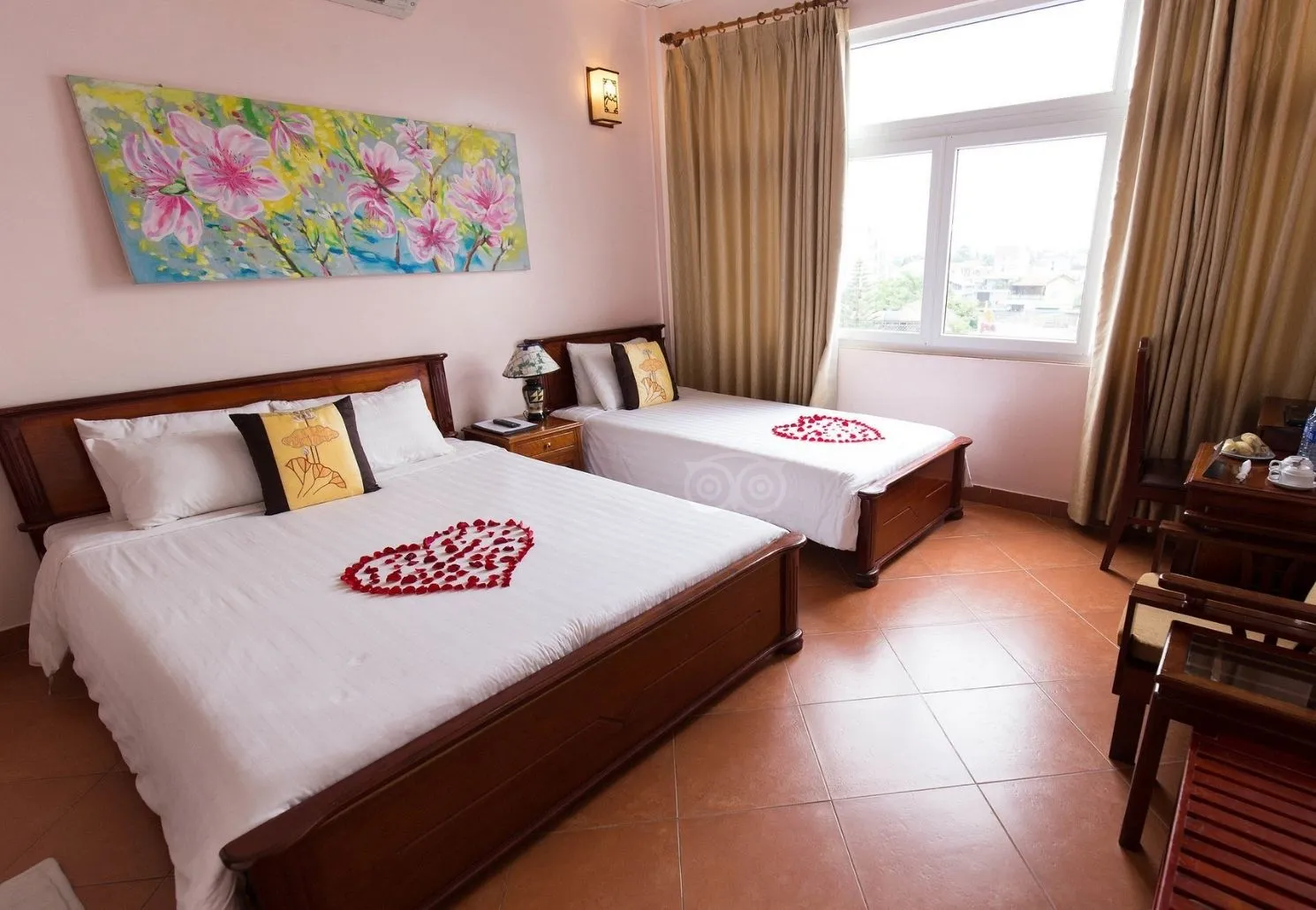 Holiday Diamond Hotel Huế, thiên đường nghỉ dưỡng 3 sao trong lòng phố Huế